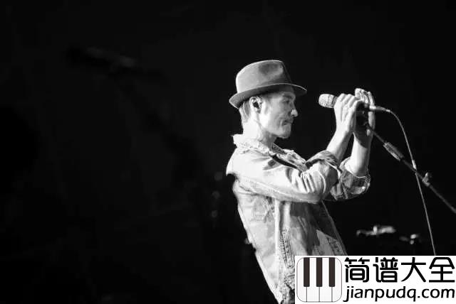 那些花儿钢琴谱_朴树_好在曾经拥有它们的春秋和冬夏