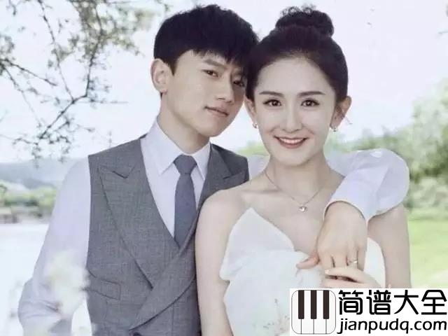 何必在一起钢琴谱_张杰_何必要在一起_让我爱上你