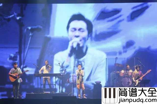 掉了吉他谱_苏打绿_流失在那一瞬间,握不住的沙流着