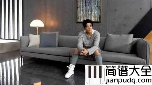 退后吉他谱_周杰伦_愿时间能退后,直到第一次遇见你的那天