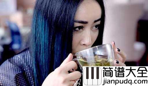 白天不懂夜的黑吉他谱_那英_你要知道,生命孤独,你最应该懂的是自己