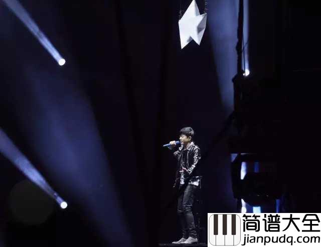 穿越人海吉他谱_张杰_相识在人海,念你在心间