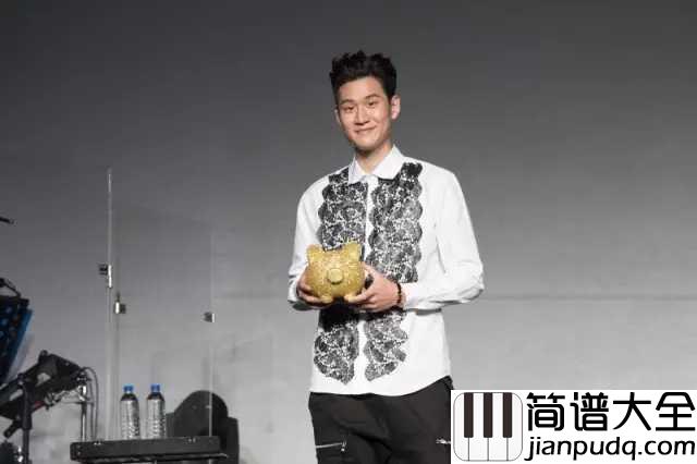 以后别做朋友吉他谱_周兴哲_我想牵起你的手,不做朋友