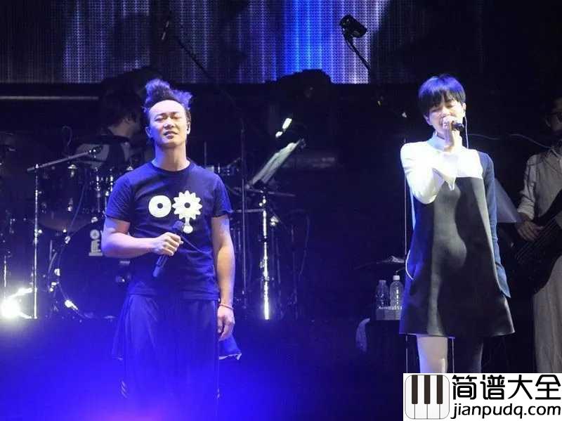 因为爱情尤克里里谱_陈奕迅&王菲_依然随时可以为你疯狂