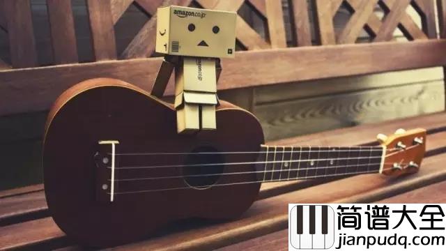 尤克里里(Ukulele):世界顶级尤克里里大师现场弹奏_配上这背景真的无可比拟